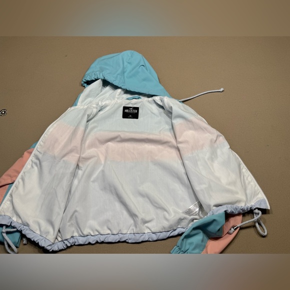 Hollister Teal and Peach Jacket - Picture 4 of 7